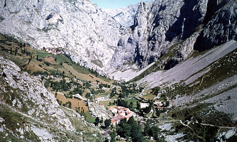 Valle de Bulnes